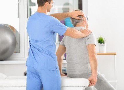 What Role Does Manual Therapy Play in Shoulder Impingement Treatment at GS Physiotherapy Gurugram?