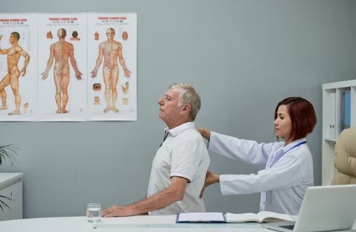 How long does it take to notice improvement after starting fibromyalgia therapy at GS Physiotherapy?